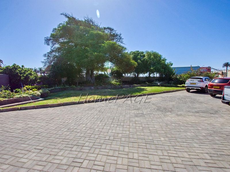 Vineta, Swakopmund: General Business Zoned 3 Bedr home for sale - Photo 3