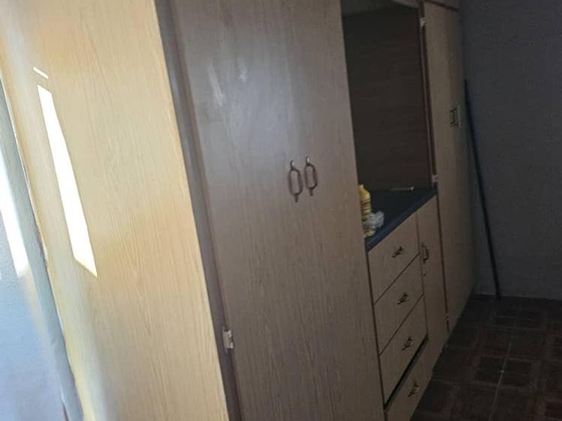 3 Bedroom House for Sale - Photo 2