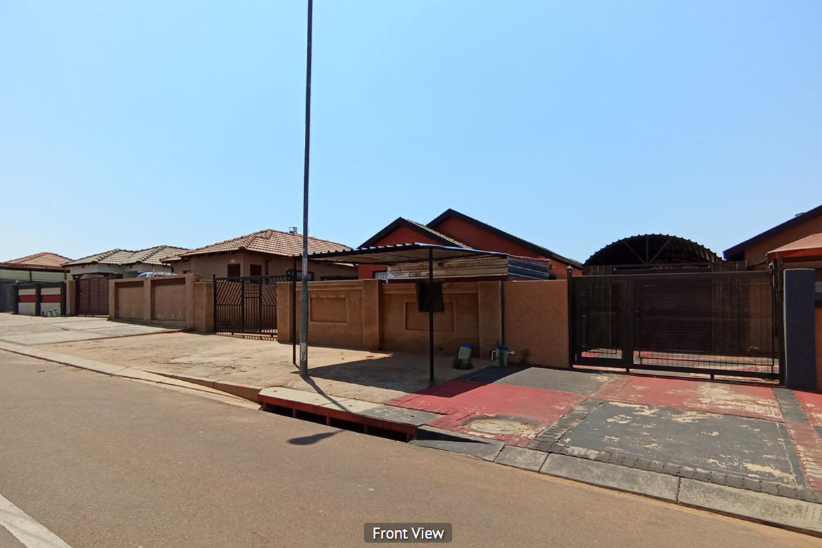 3 bedrooms house for sale in Soshanguve VV - Photo 2