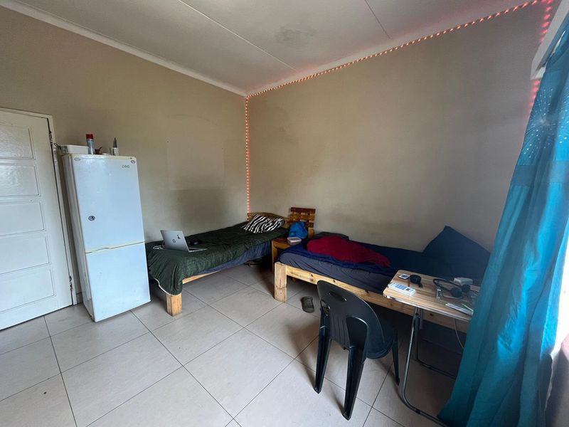 🔥 HIGH-INCOME INVESTMENT OPPORTUNITY! 🏡 FOR SALE | WINDHOEK NORTH 💰 N$ 3,150,000 (Excl. Costs)  ✨ Earn N$ 35,000/month from day ONE! - Photo 8