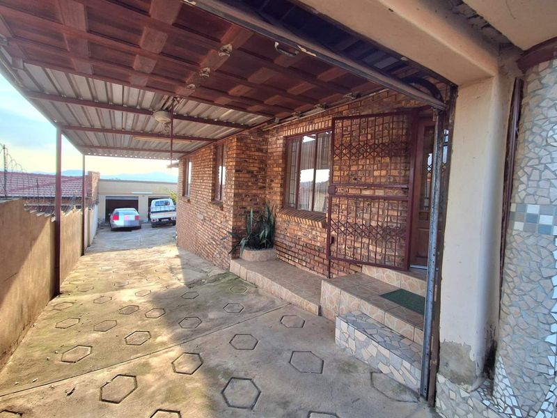 Two Bedrooms house for sale in Atteridgeville - Photo 7
