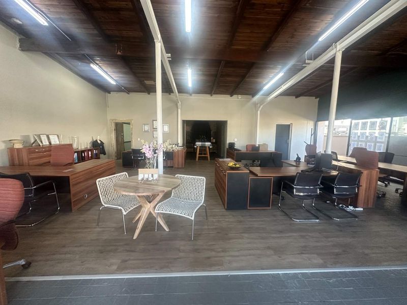 Commercial Building FOR SALE or TO LET Centre of Swakopmund - Photo 2