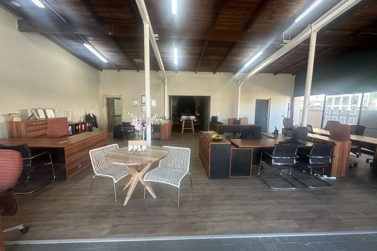 Commercial Building FOR SALE or TO LET Centre of Swakopmund - Photo 2