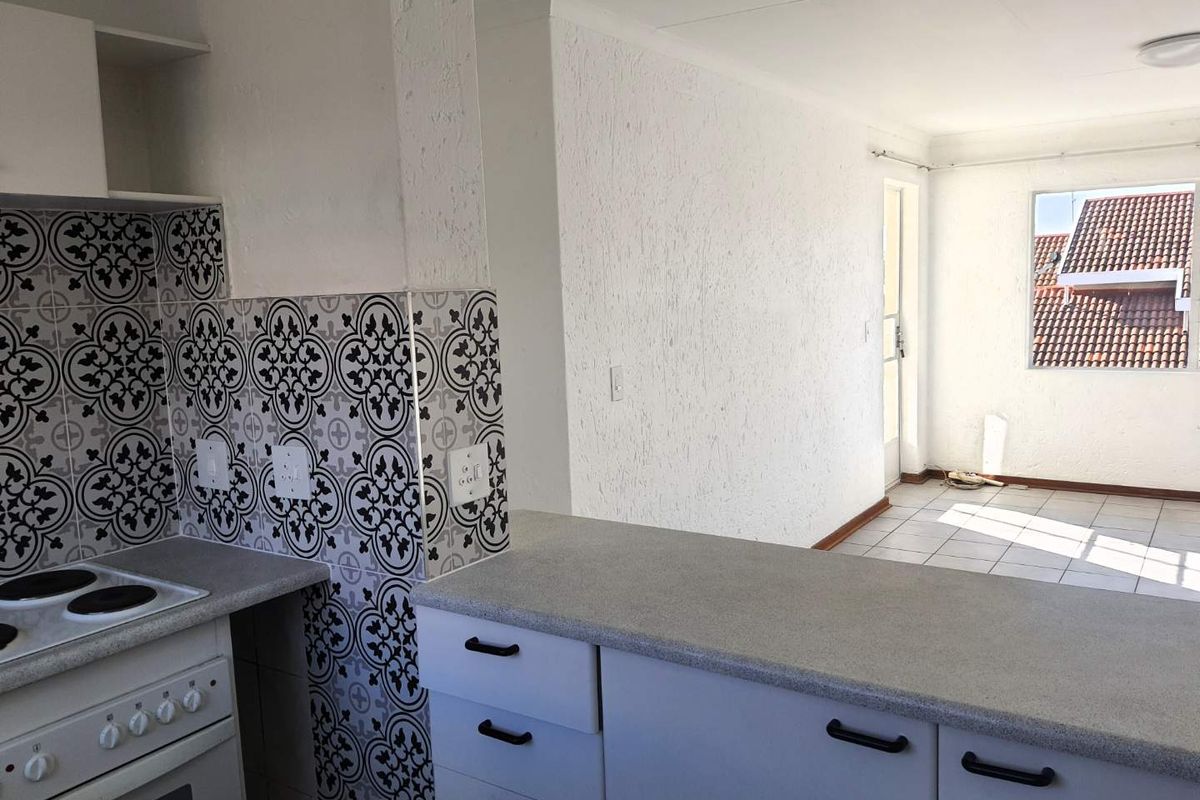 Perfectly positioned 1 Bedroom Apartment - Photo 4