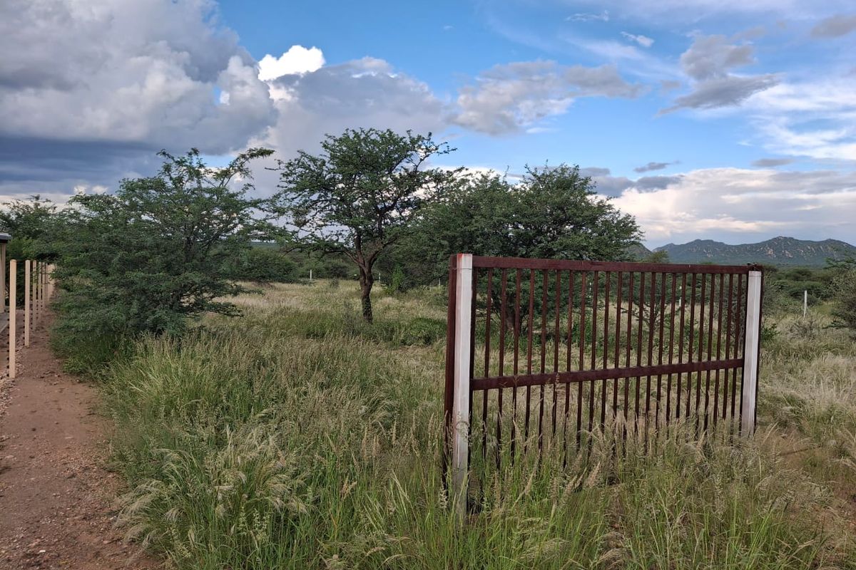 Vacant Land for sale with approved building plans - Photo 4