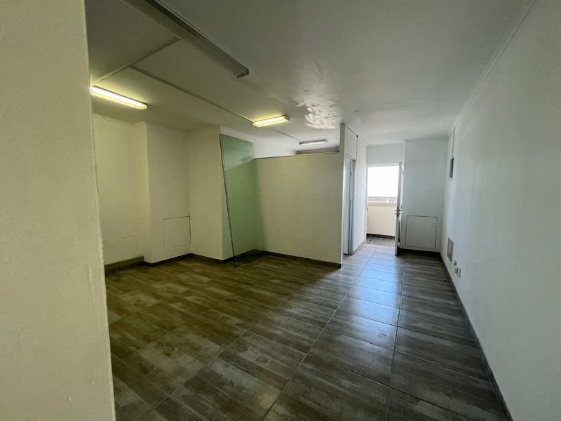 Hendra -  Prime Office Space for Sale - Ideal for Professionals !! - Photo 6