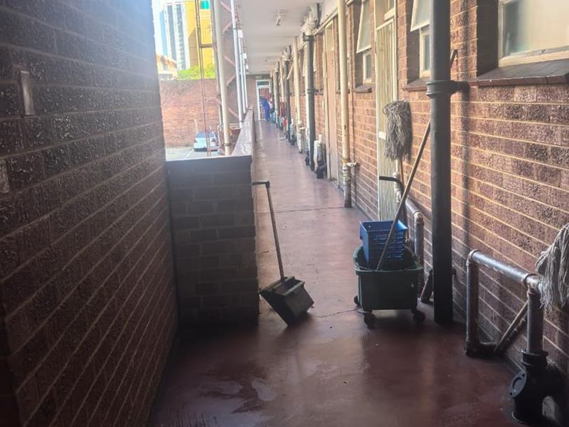 Bachelor for Sale in Sunnyside, Pretoria - Photo 9