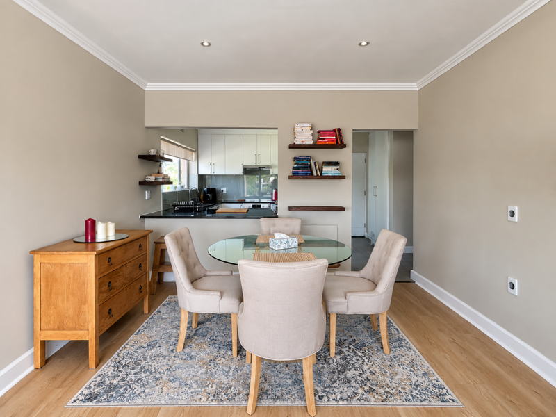 Renovated 1-bedroom apartment in the heart of Rosebank - Photo 8