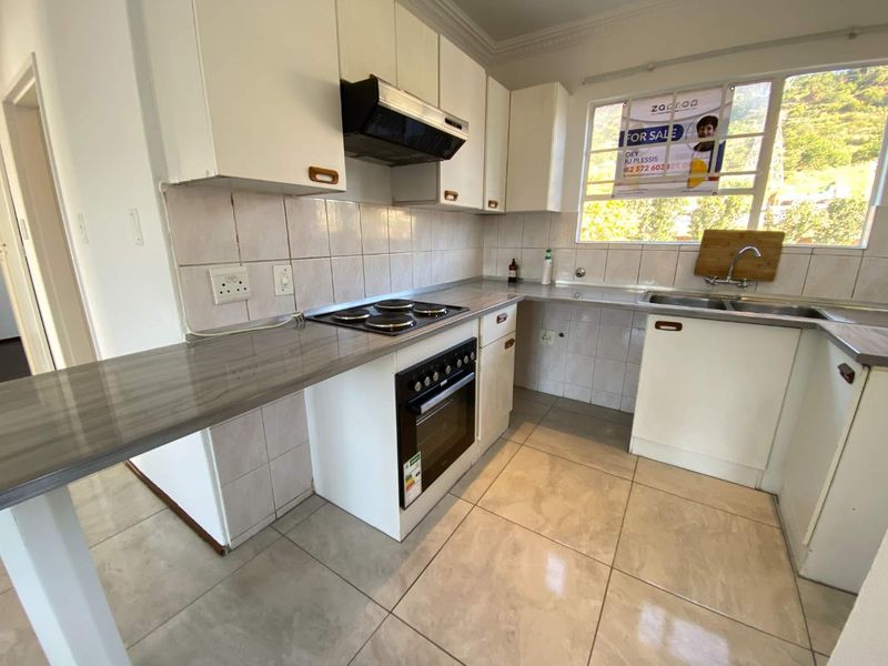 Great Value - Neat as a pin! - Photo 2