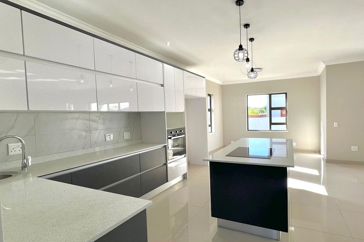 4-Bedroom Duet House for Sale in Zambezi Manor Lifestyle Estate - Photo 4