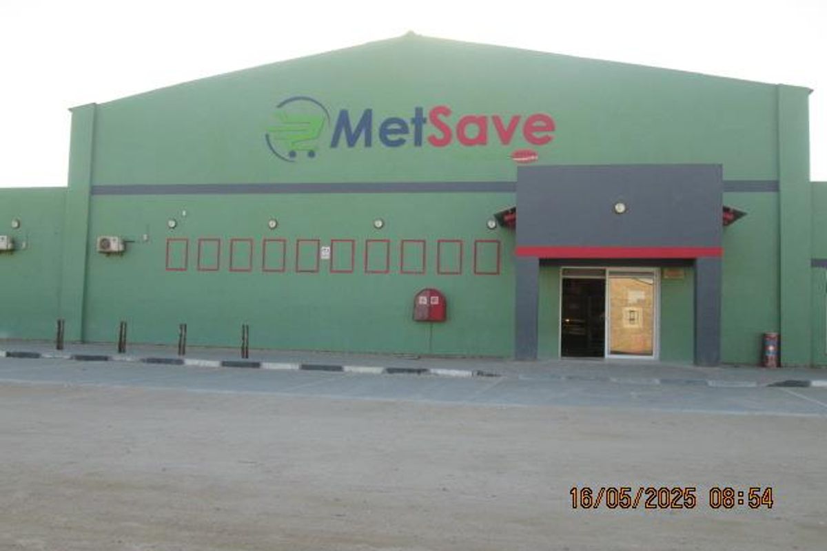 Henties Bay - Business/Retail Property for Sale - Photo 2