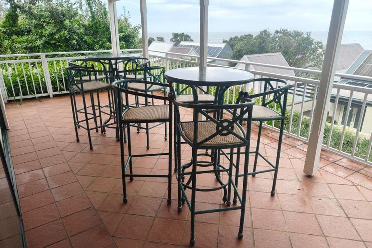 Fully Furnished 7-Bedroom Coastal Home – Luxury Living with Ocean Views - Photo 4