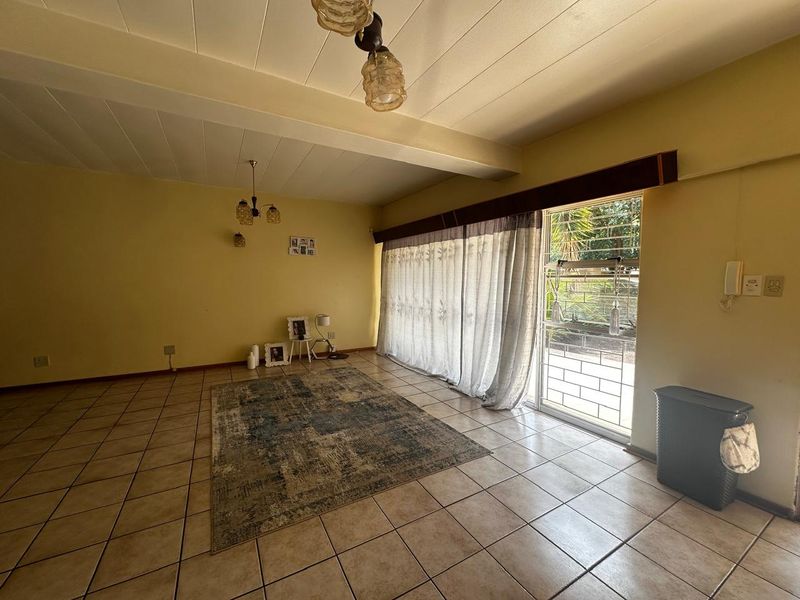 Unlock Your Dream Home Potential - Photo 8