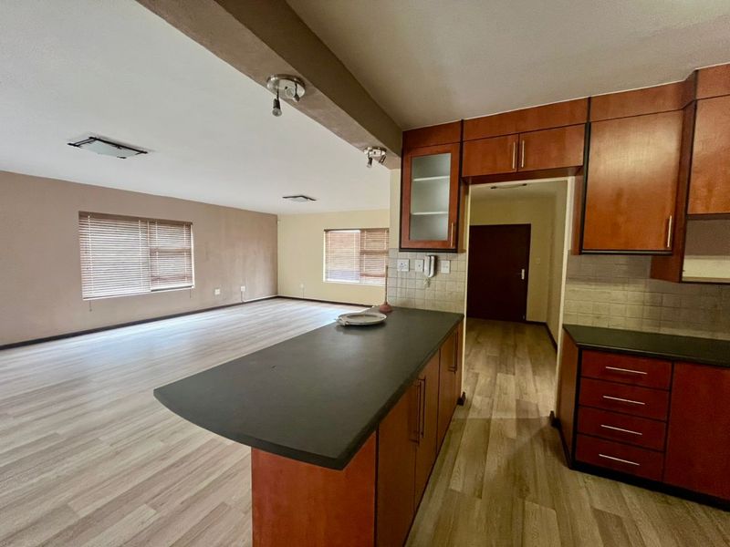 Beach Home - Photo 6