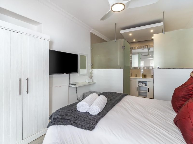 Bachelor's flat in Eden - Photo 6