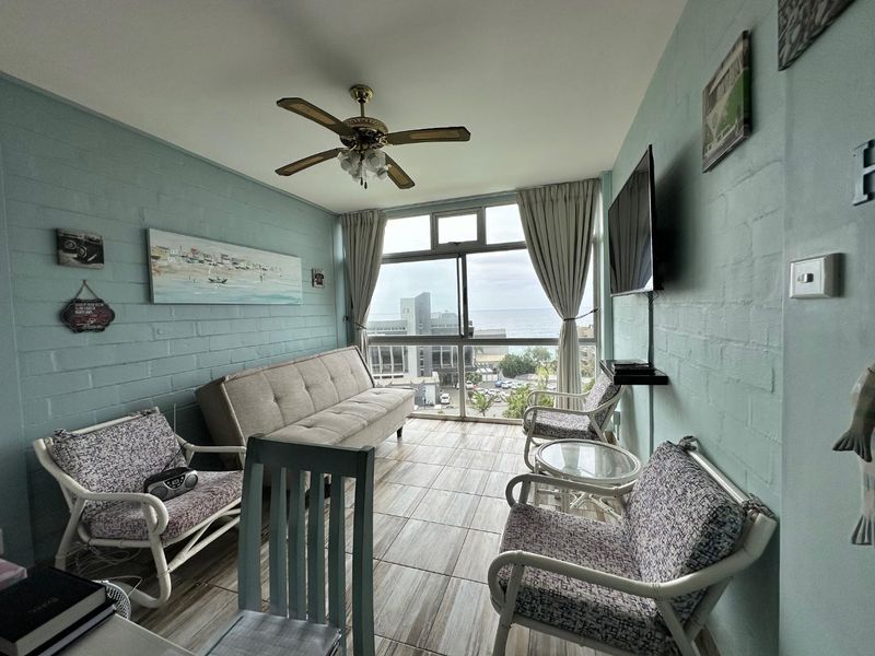 2 Bedroom Apartment For Sale - Compensation Beach - Photo 2