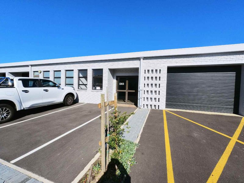 153sqm Warehouse space to let - Montague Gardens - Photo 2