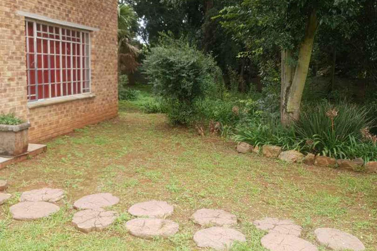 Small Holding in Bredell AH - Photo 5