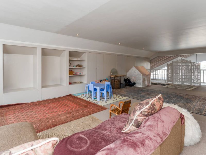 4 Bedroom House In Lansdowne - Photo 5