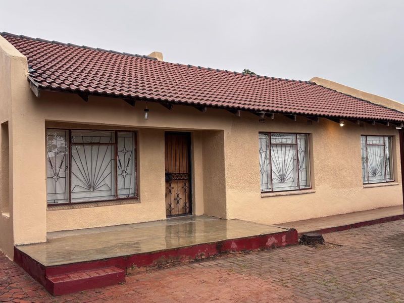 BEAUTIFUL RENTAL HOUSE - Photo 4