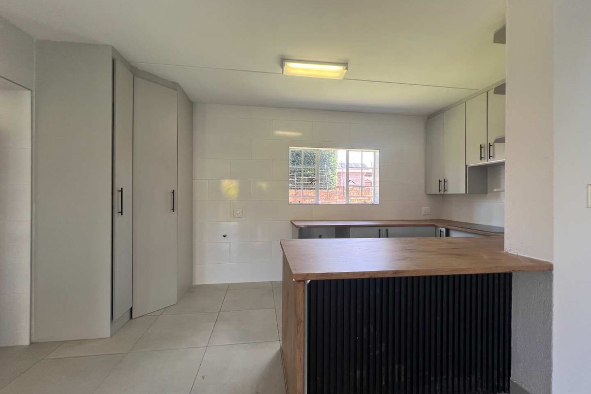 Renovated from Top to Toe- Perfect for the Modern Family - Photo 5