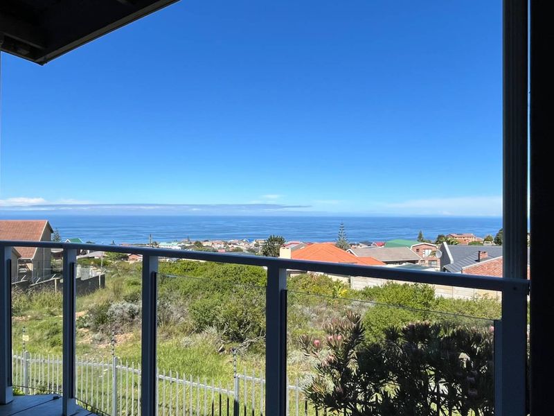 Ocean View Oasis: Your 2-Bedroom Dream Awaits! - Photo 7