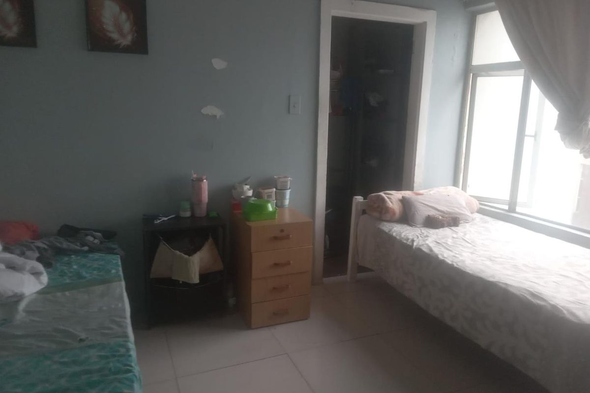 1-Bedroom Apartment In South Beach - Photo 3