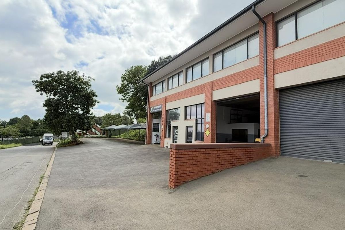 Mini Industrial / Commercial Unit for Sale – Hilton - Photo 4