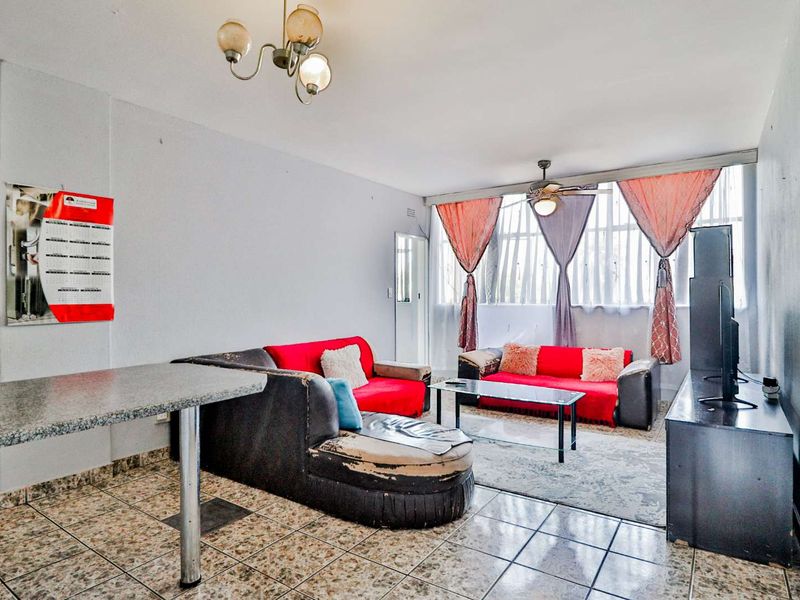 2 Bedroom  Apartment in Benoni CBD - Photo 6