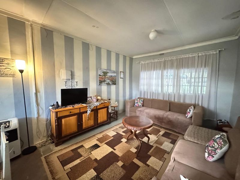 A beautiful, well-established cattle farm in the sought-after Otavi area — known for its excellent grazing and reliable rainfall. - Photo 10