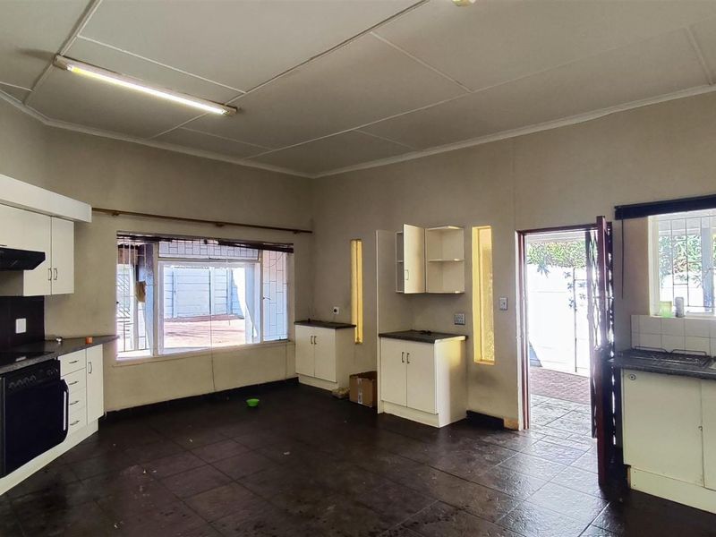 House For Sale in Alberton - Photo 4