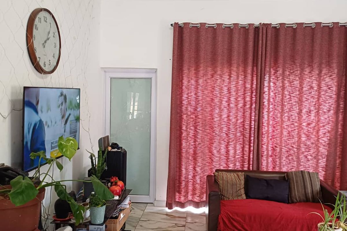 Three Bedroom Home for Sale in Thorn Valley - Photo 4