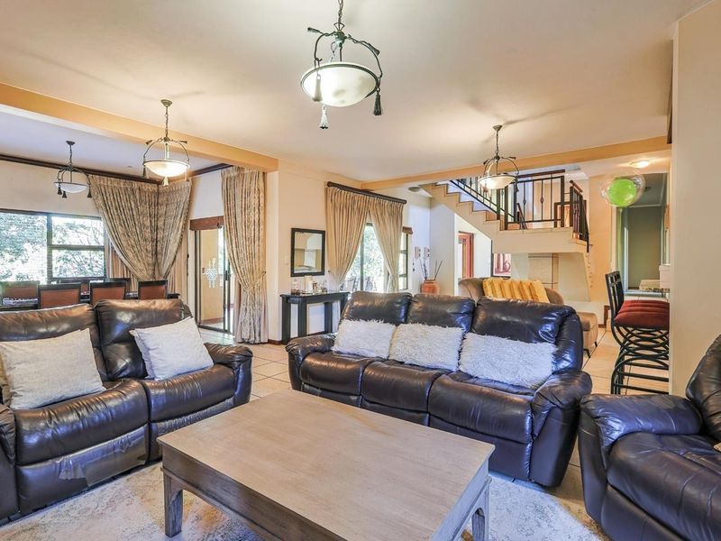 4 Bedroom for Sale - Photo 7