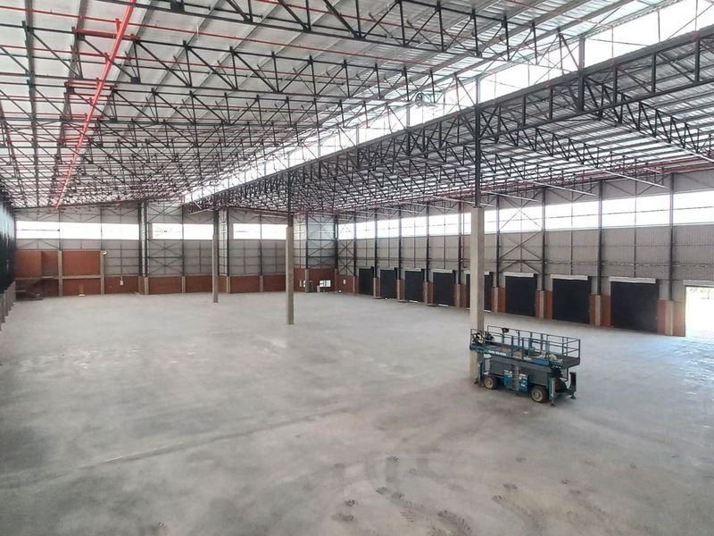 7 731m2 North Riding Warehouse To Let - Photo 9