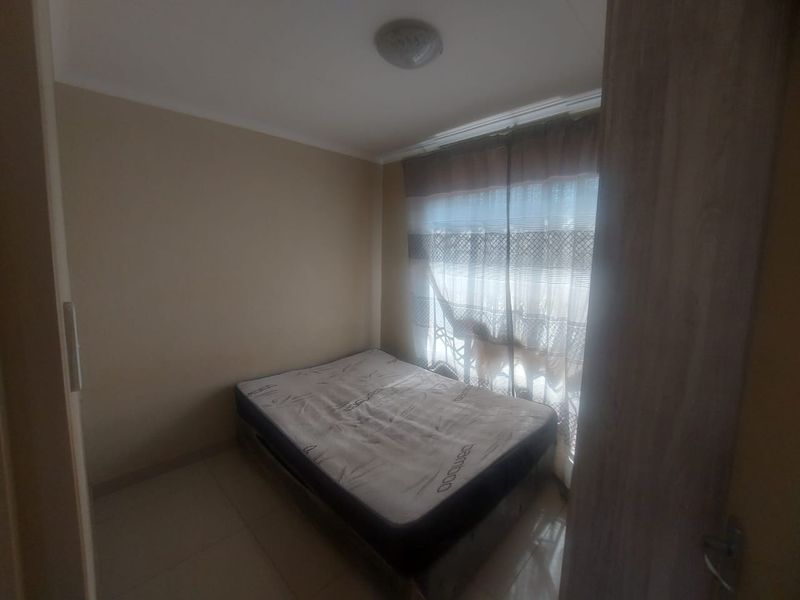 2 bedrooms house for sale in Soshanguve East - Photo 7