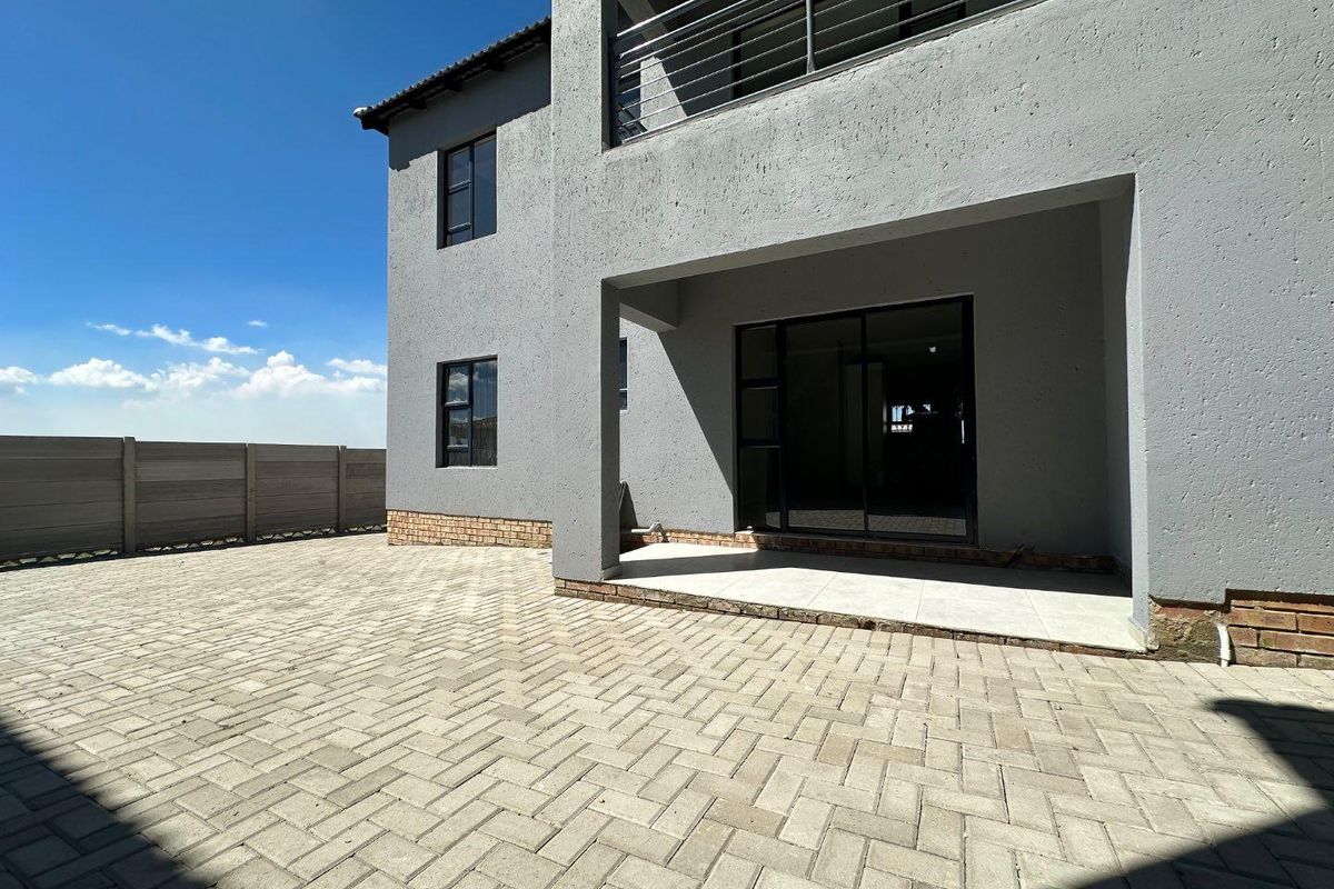 Modern Newly Built 2-Bedroom, 2-Bathroom ground floor Apartment To Let - Photo 4