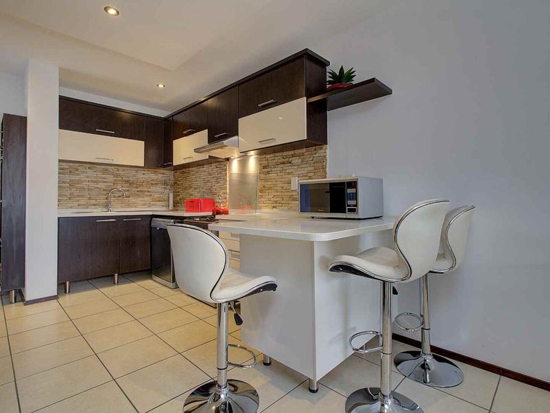 Unwind in Luxury: Modern Home with Private Patio & Garden! - Photo 6