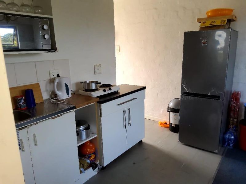 Secure & Comfortable 2-Bedroom Home For time owners, for investment - Photo 3