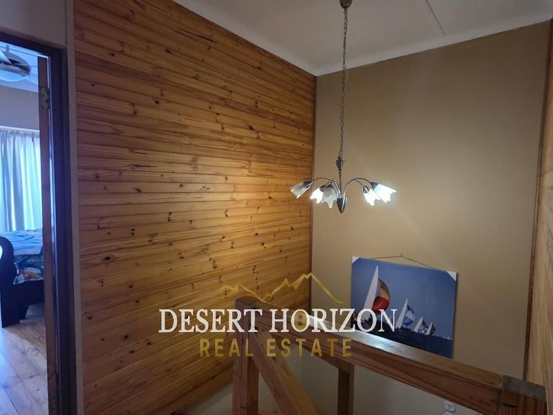 Long Beach | Townhouse for Sale – Perfect Lock-Up-and-Go Investment - Photo 4