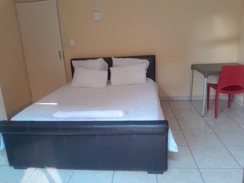 GUEST HOUSE FOR SALE - ONGWEDIVA - Photo 6