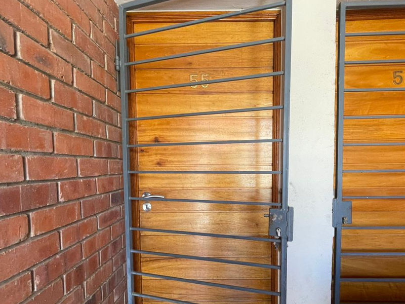 55 The Yard_Stylish 2 Bed Student - Photo 3