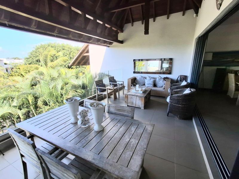 ABOVE EVERYTHING WITH SEA VIEWS - Photo 3