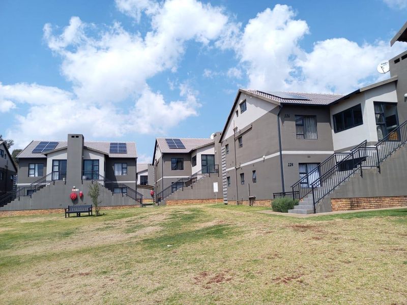 3 Bedroom Townhouse FOR SALE in Norton's Home Estates, Benoni - Photo 8