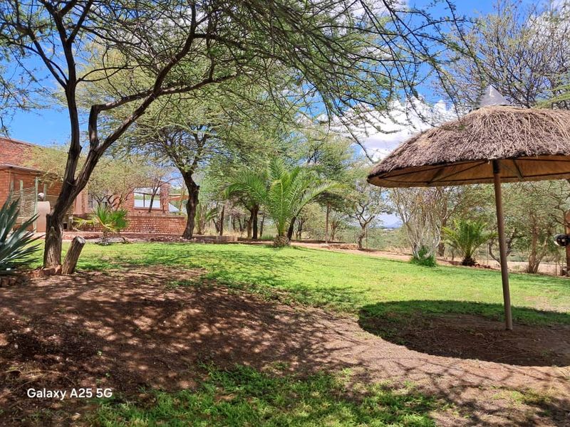 Expansive 25-Hectare Lodge for sale: Perfect for Business or Pleasure! - Photo 3