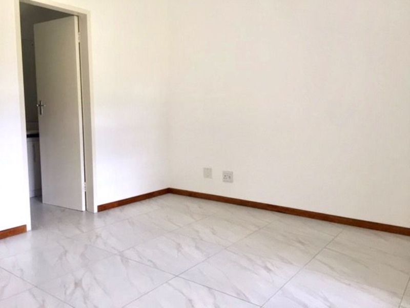 2 bedrooms Apartment in SANDOWN - Photo 9