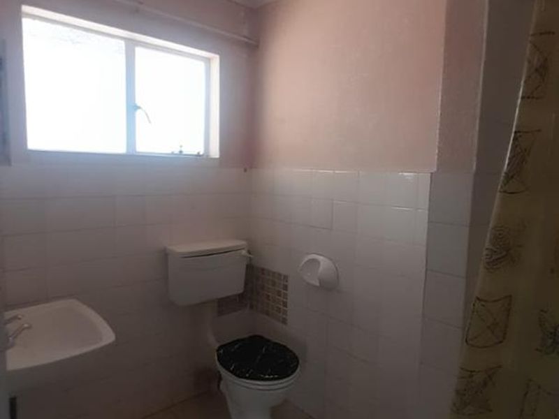 AN INVESTMENT PROPERTY - Photo 7