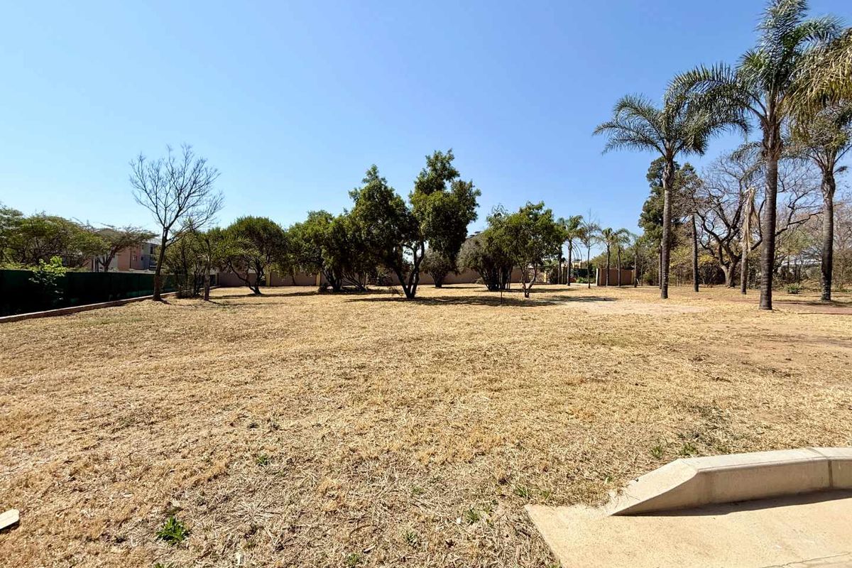 🌟 Prime Kyalami Location – Investment Holding with Storage & Multiple Dwellings 🌟 - Photo 5