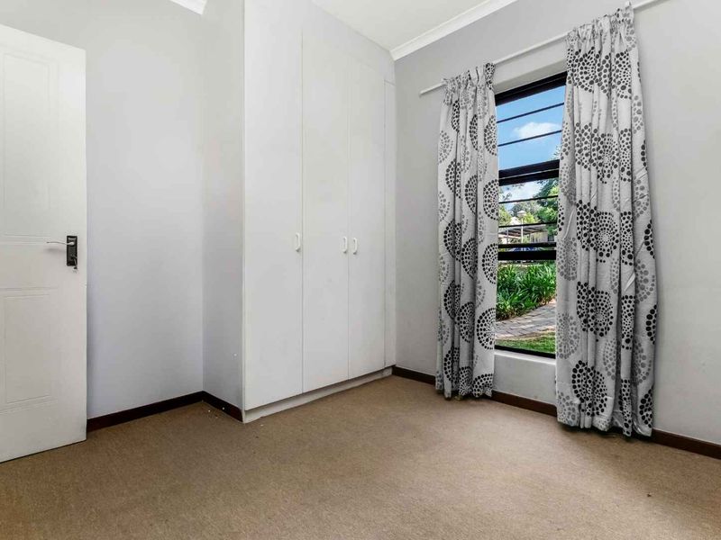 2 BEDROOM, 2 BATHROOM GROUND FLOOR APARTMENT FOR SALE IN PAULSHOF - Photo 10