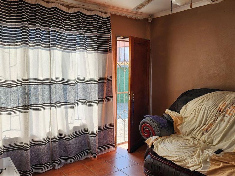 A beautiful 3 bedroom home ready for your Final touch - Photo 4