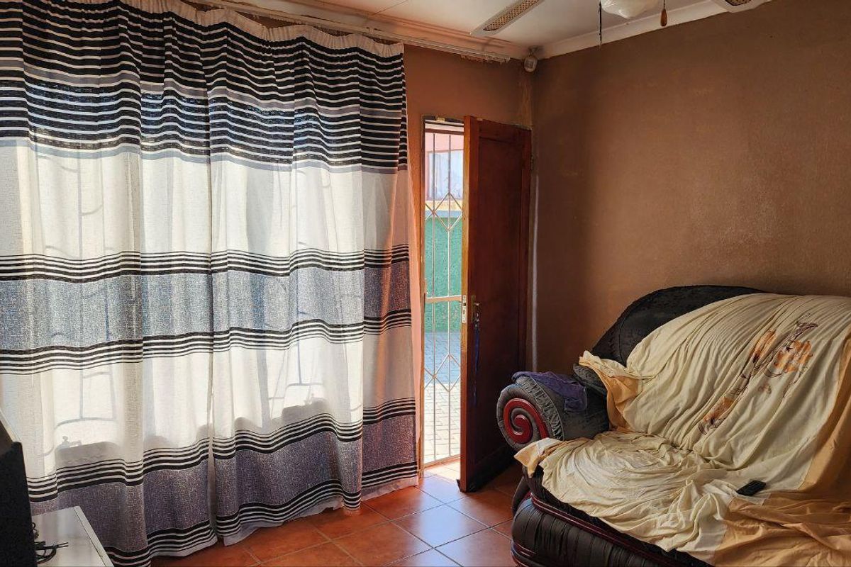 A beautiful 3 bedroom home ready for your Final touch - Photo 4